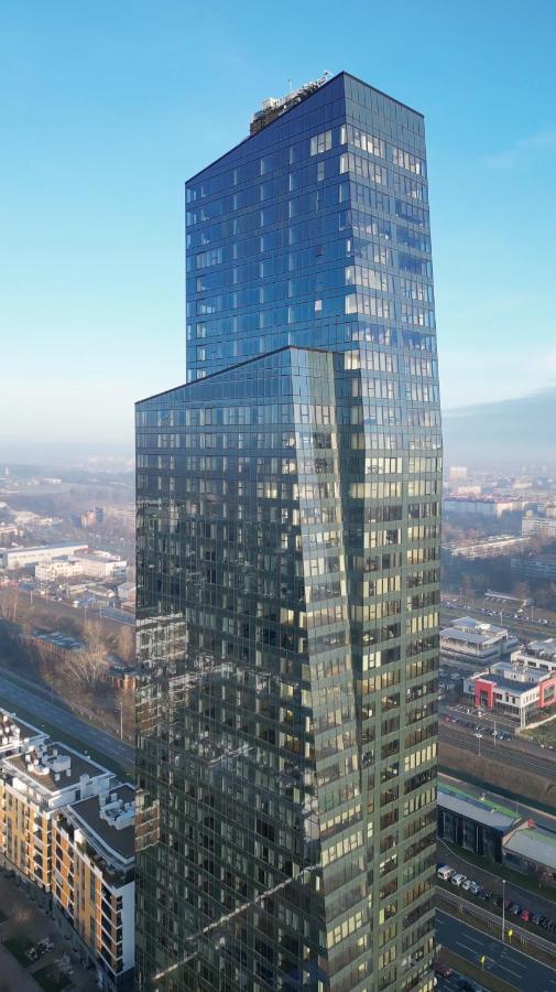 Sky West 65 Tower *
